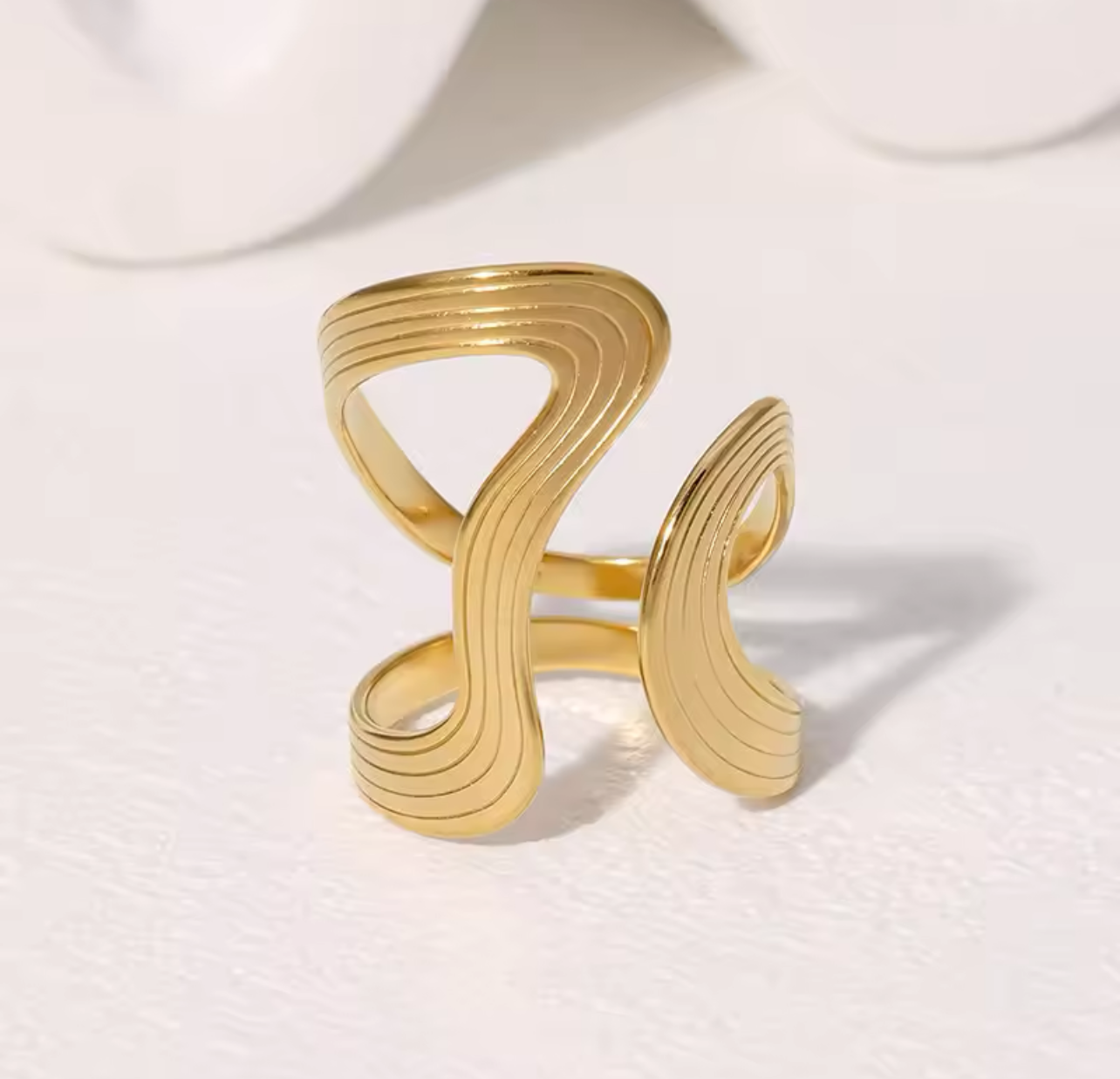 The irregular Collection, RingA