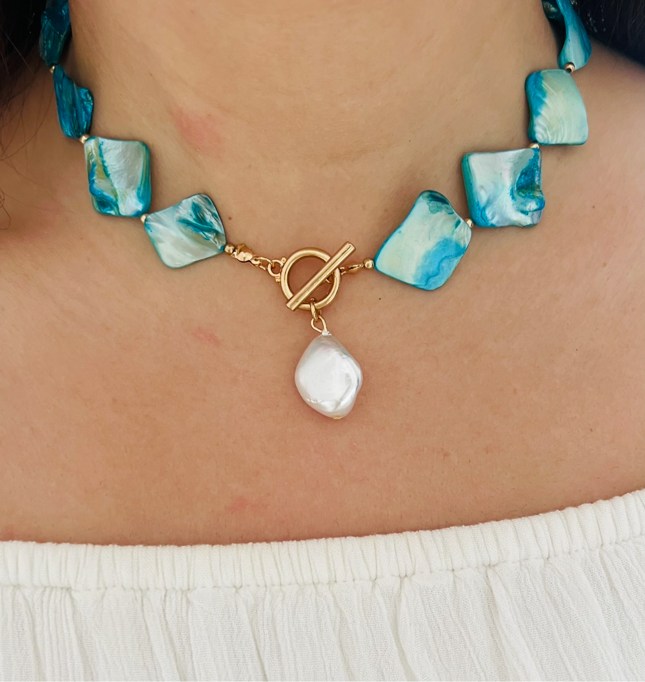 Seaside pearl choker, Aqua