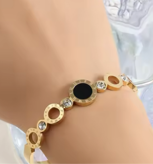 Roman Hollow Bangle