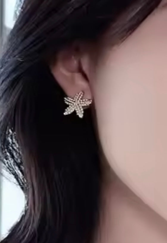 Seaside Starfish Earrings, small